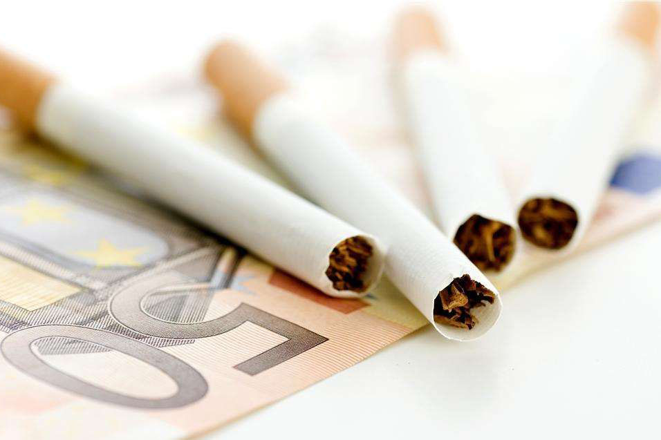煙草工廠(chǎng)車(chē)間必配工業(yè)除濕機設備詳解