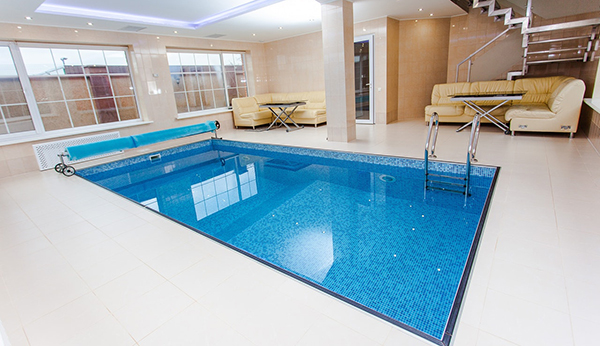 室內泳池濕度過(guò)高怎么辦？松井泳池除濕機為您解憂(yōu)