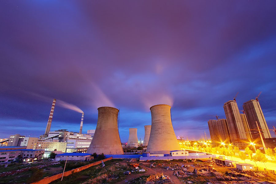 工業(yè)除濕機在工業(yè)生產(chǎn)中有著(zhù)舉足輕重的作用