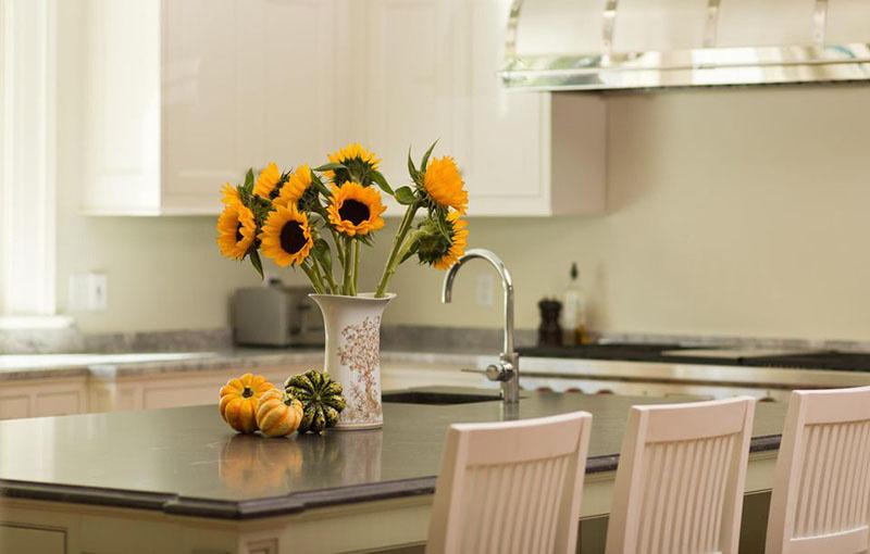 南方的冬天為何更濕冷 教你如何解決室內濕冷問(wèn)題